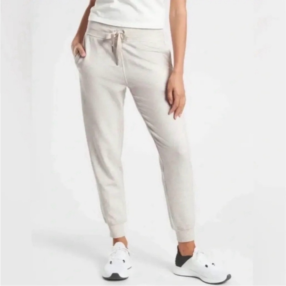 Athleta Balance Jogger